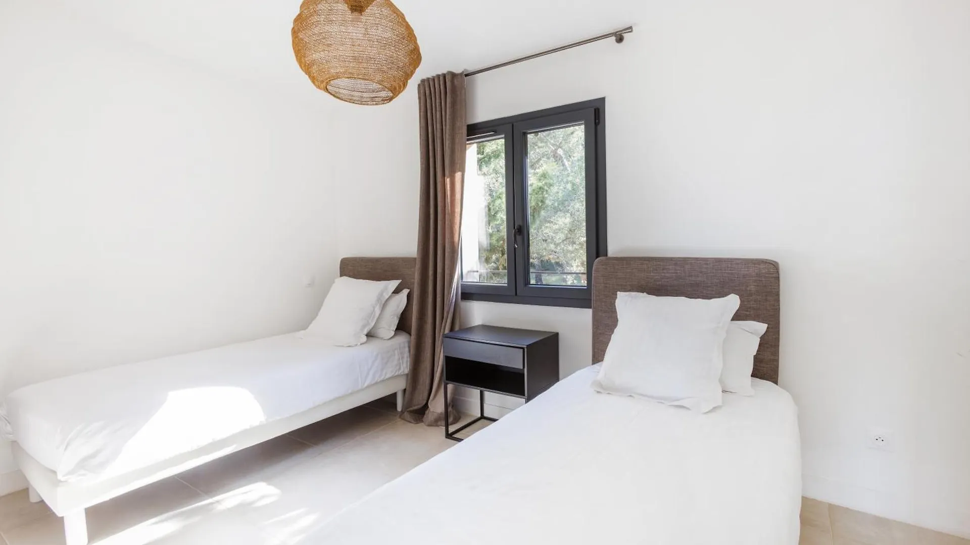 Le Domaine De La Mer - Appartements De Plage Dans Un Cadre Enchanteur Hyères Daire